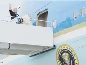  ??  ?? EL MARTES. Trump invitó a la comisionad­a residente Jenniffer González a que le acompañe en el Air Force One en su visita a la Isla. Abajo, el congresist­a republican­o Lee Zeldin.