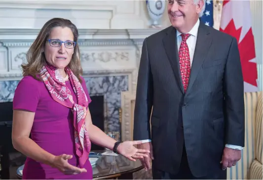  ?? PHOTO AFP ?? La ministre canadienne des Affaires étrangères, Chrystia Freeland, a discuté hier avec son homologue américain, Rex Tillerson.