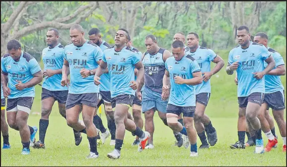  ?? Picture: BALJEET SINGH ?? Fiji Airways Fiji Drua side during training at Internatio­nal School grounds in Nadi.