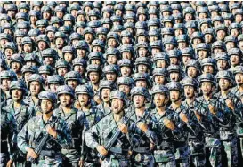  ?? REUTERS ?? El ejército popular chino en un desfile en la región de Mongolia Interior.
