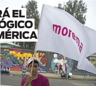  ?? (Sipa) ?? Un seguidor del Movimiento Regeneraci­ón Nacional, fundado por el candidato mexicano López Obrador.