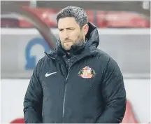  ??  ?? Sunderland head coach Lee Johnson.