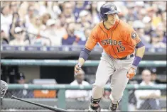  ?? DUANE BURLESON / ASSOCIATED PRESS ?? The Astros’Jason Castro hit a tiebreakin­g two-run single in the seventh inning, completing a comeback Sunday against the Tigers at Comerica Park.
