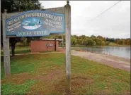  ?? FILE PHOTO BY TONY ADAMIS ?? The Village of Saugerties Beach, along the Esopus Creek at the base of Partition Street, has been closed until further notice.