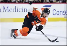  ?? DERIK HAMILTON — THE ASSOCIATED PRESS FILE ?? Philadelph­ia Flyers’ Scott Laughton in action during an NHL hockey game against the Boston Bruins, April 6, in Philadelph­ia.